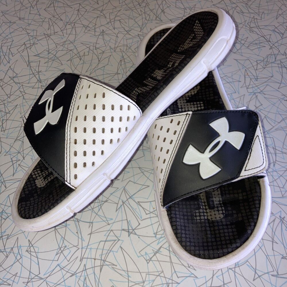 UA UNDER ARMOUR Mens Size 7 Memory Foam Slides Sandals Black White